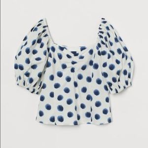 H&M puff sleeve blue and white polka dot top XS